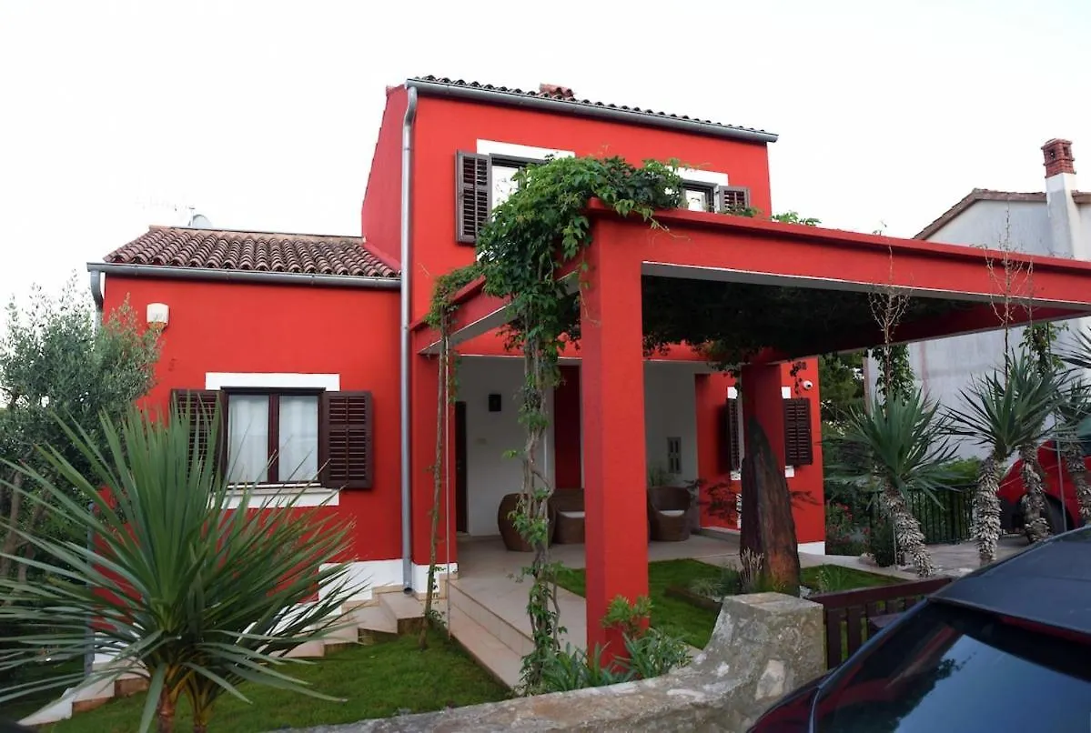 Stone House Premantura Villa